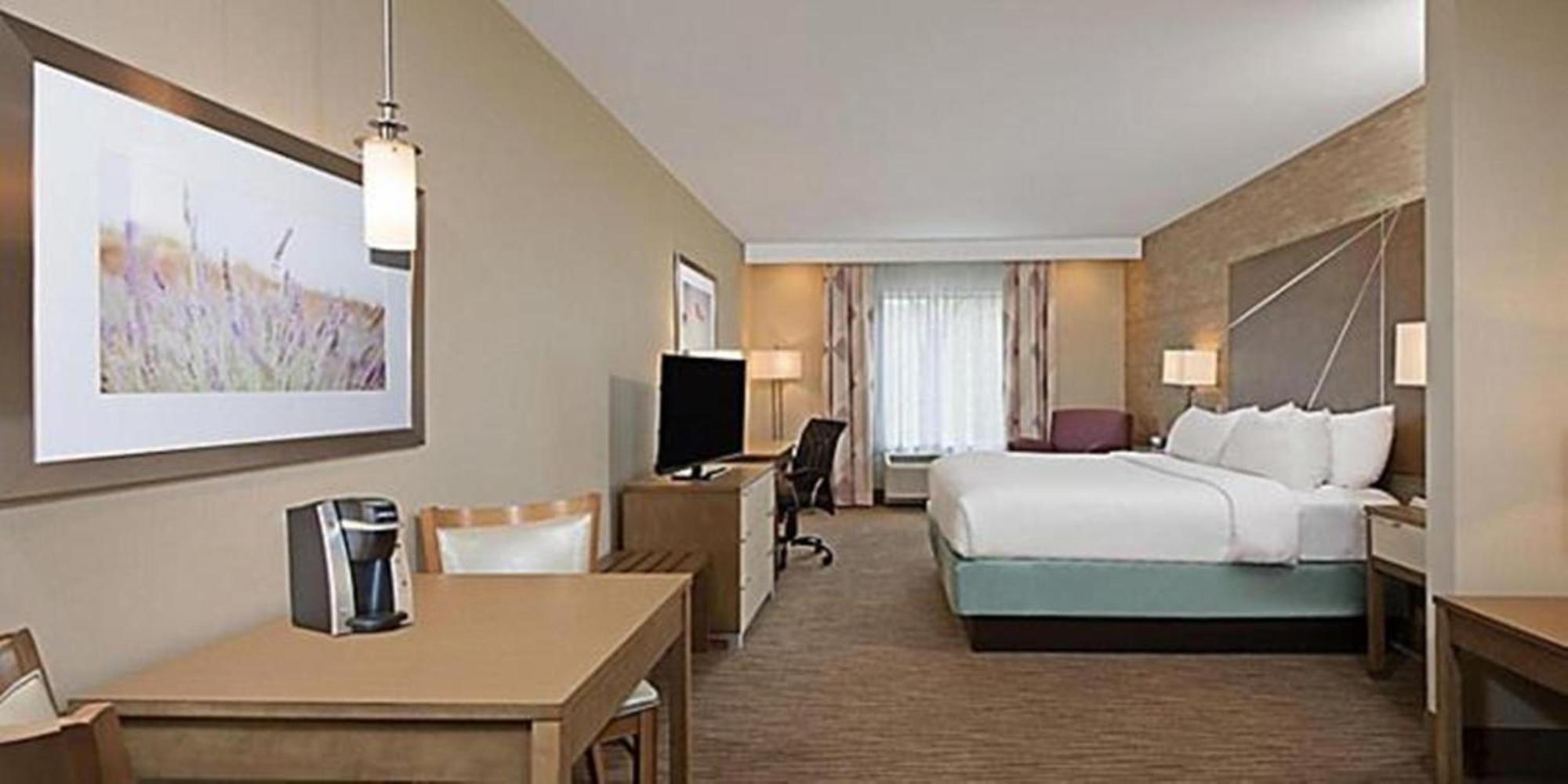 Holiday Inn Express & Suites New Cumberland By Ihg Eksteriør billede